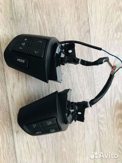 Кнопки на руль toyota corolla 150