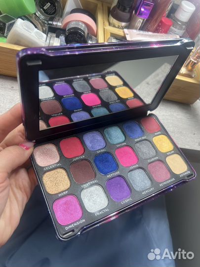 Палитра теней revolution