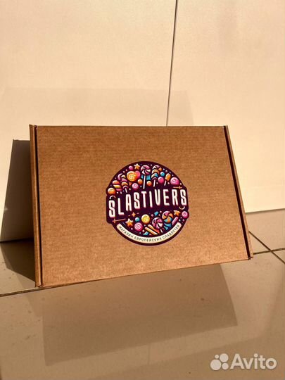 Набор конфет из Европы и Азии в красивой упаковке