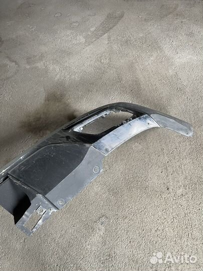 Продам задний бампер cadillac xt5