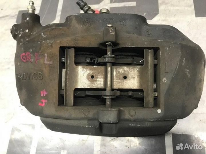 Суппорт тормозной передний левый Lexus Gs350 GRL10