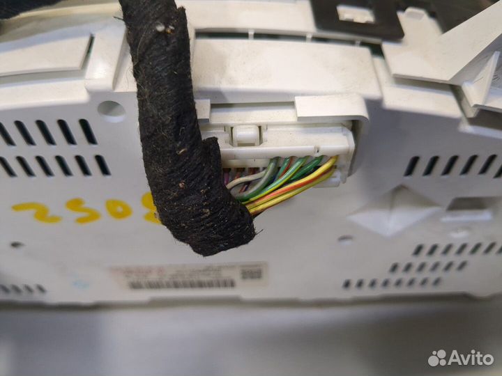 Щиток приборов Mazda CX-9, 2013