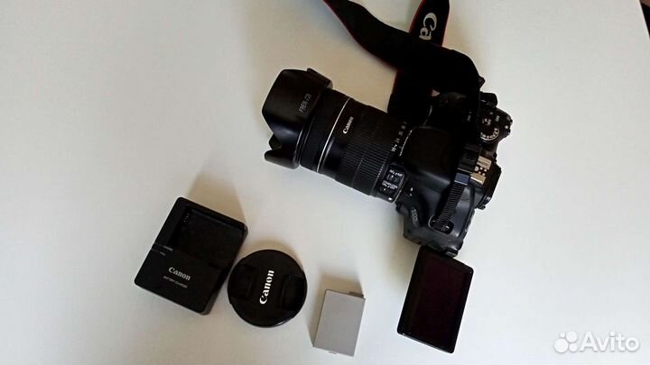 Зеркальный фотоаппарат canon 650d