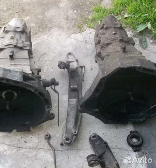 Кронштейн кпп ауди 100 1.8