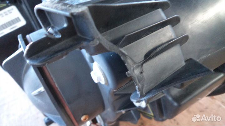 Фара левая, Dodge Challenger 2019