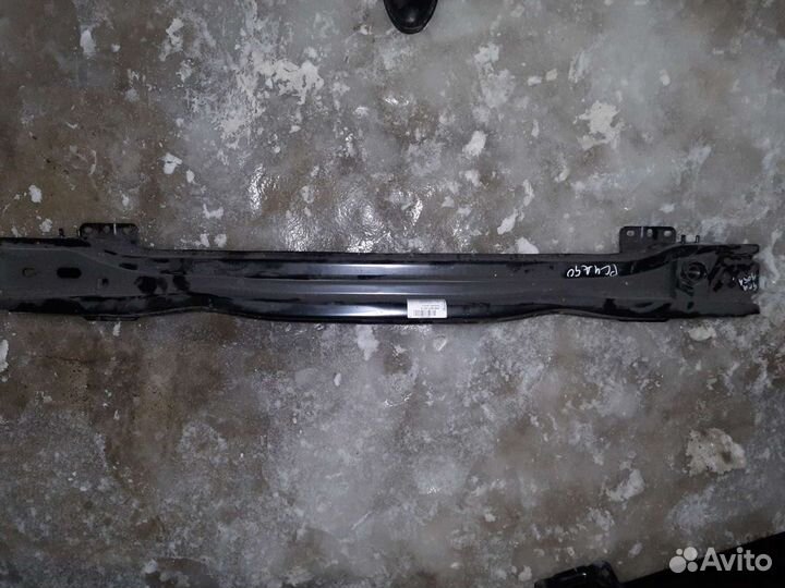 Усилитель заднего бампера