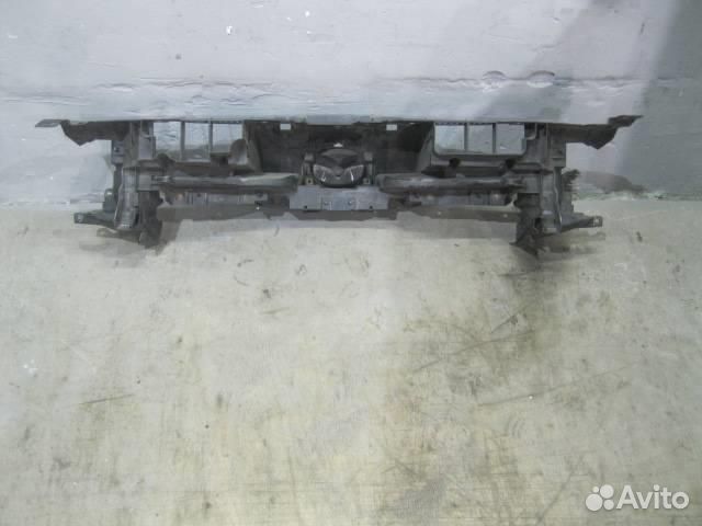 Кронштейн переднего бампера центральный от Mazda