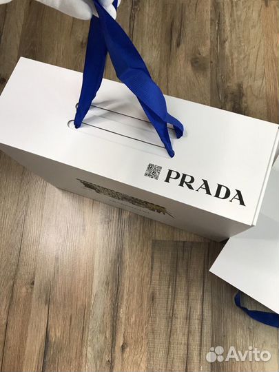 Брендовая коробка Prada магнитная Новая