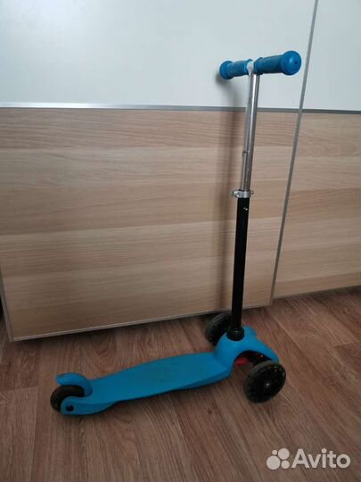 Самокат детский трехколесный