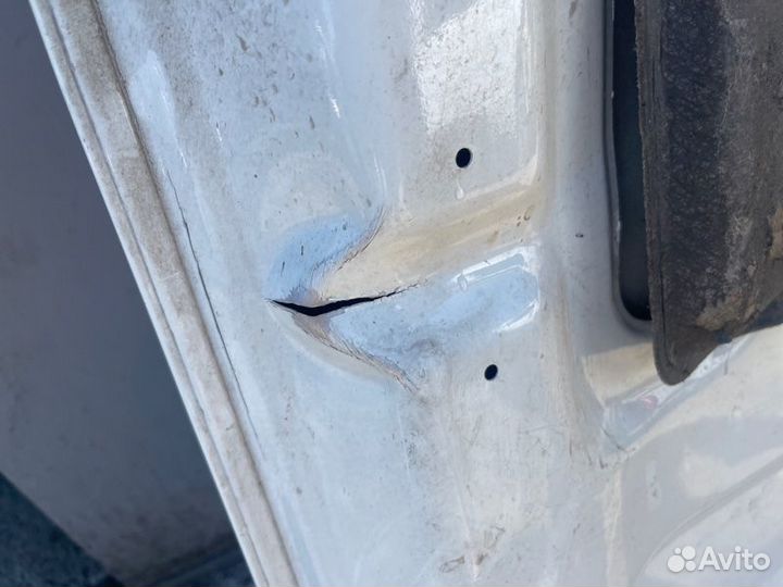 Капот Nissan Fuga Y50 VQ35DE 2007