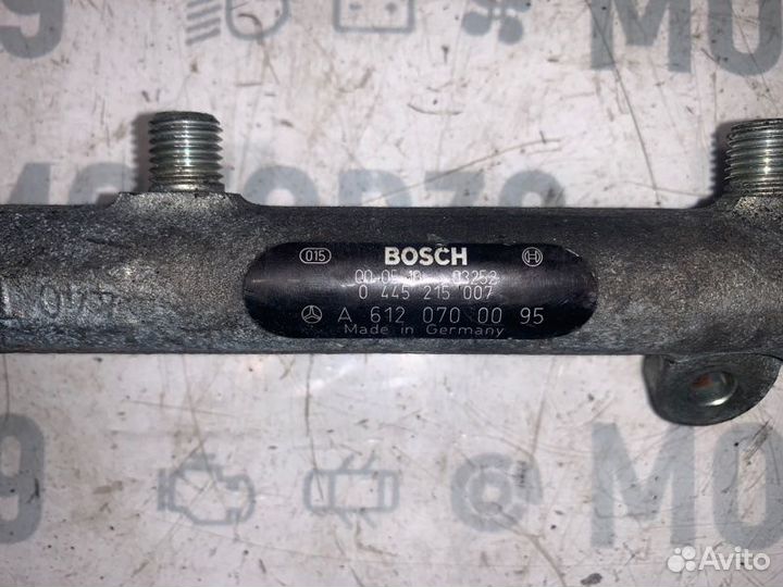 Топливная рейка Mercedes-Benz E-Class 2.7 CDI 2001