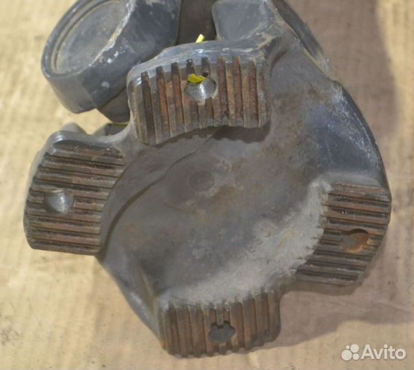 Карданный вал Renault Trucks Премиум (2000-2006)