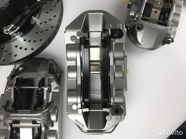 Тюнинг тормозная система Kia Quoris 1