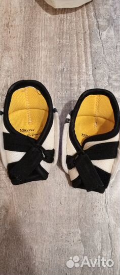 Налокотники хоккейные детские