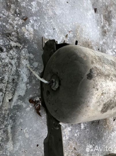 Ресивер пневмоподвески Mercedes M-Class W164 M272