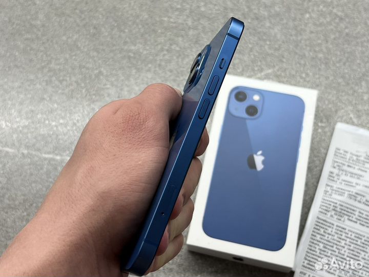 iPhone 13, 256 ГБ
