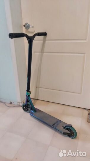 Трюковой самокат blunt prodigy s8
