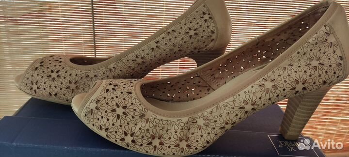 Туфли женские 39 размер натуральная кожа открытые