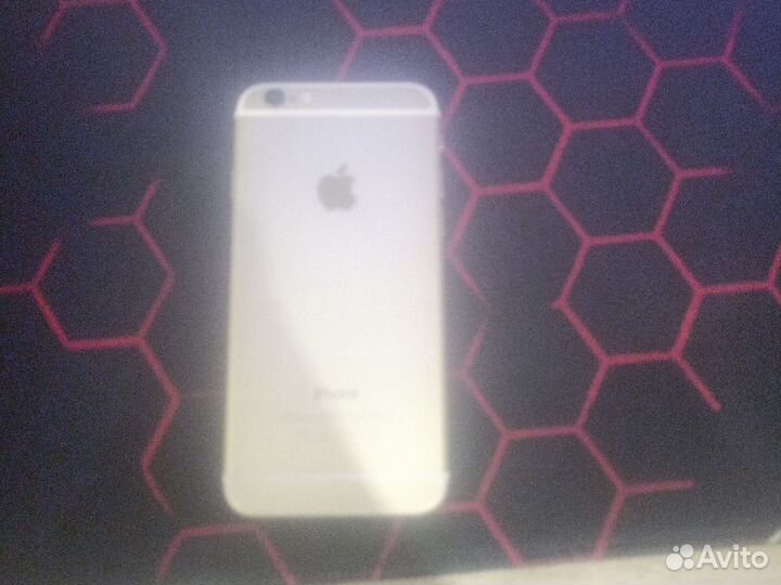 iPhone 6, 16 ГБ