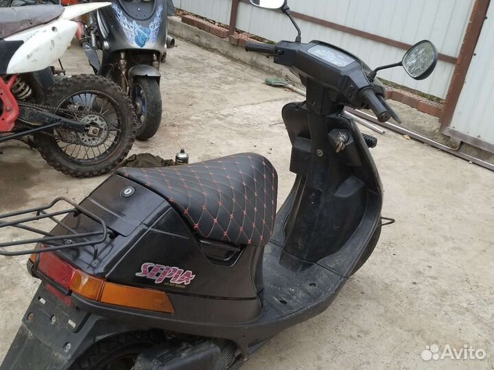 Сузуки сепия