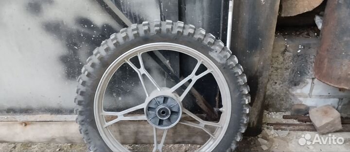 Колесо заднее для мопеда