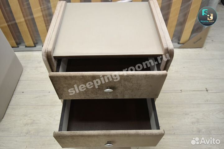 Тумба прикроватная