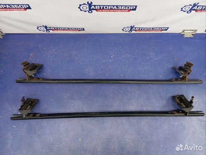 Рейлинги на крышу универсальные 2110-2170 (б/у)