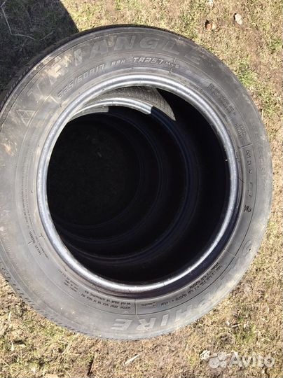 Triangle TR257 225/60 R17