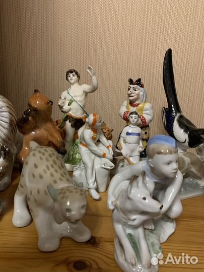 Медведь, Лев, Собаки. Баба Я. Лфз Статуэтка Фарфор