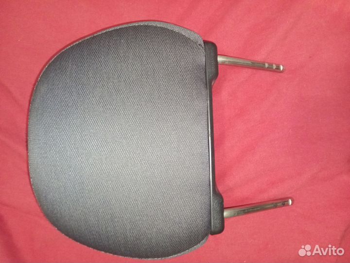 Подголовник