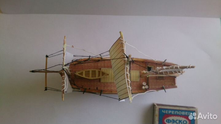 Модель корабля