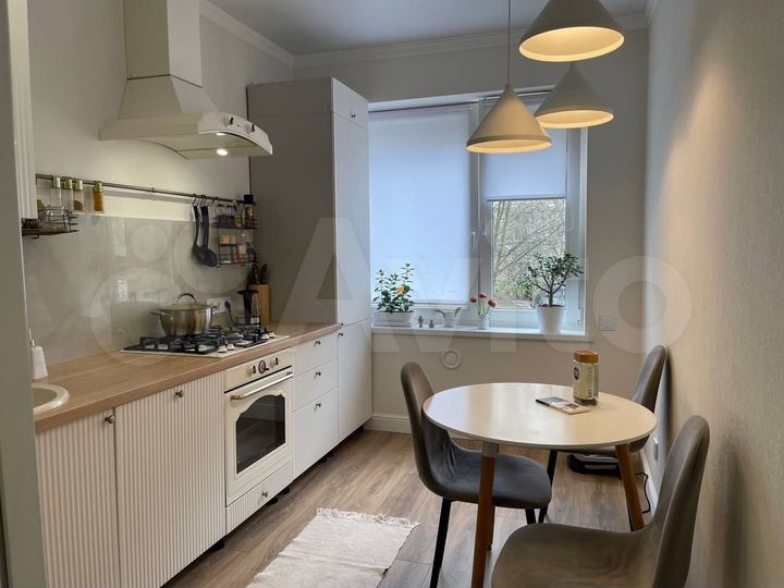 3-к. квартира, 67 м², 1/3 эт.