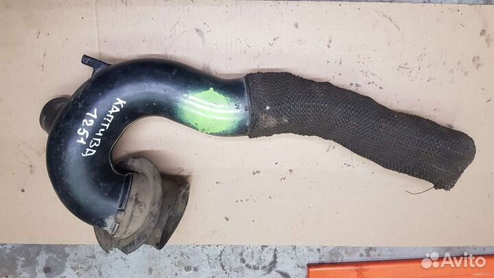 Патрубок воздушного фильтра