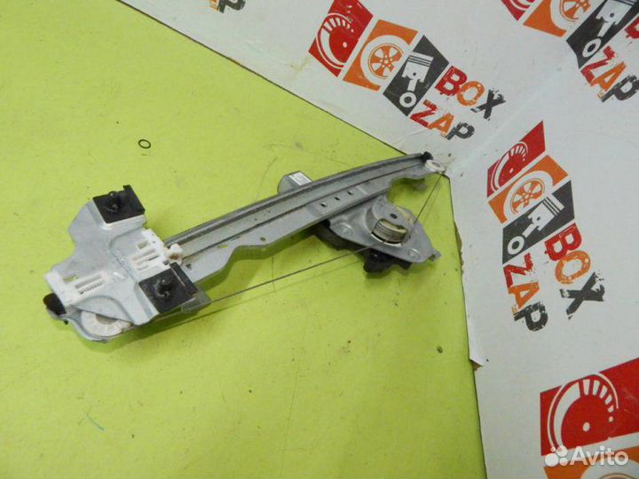 Стеклоподъемник передний левый Террано Дастер