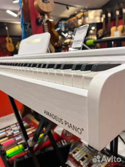 Цифровое пианино Amadeus Piano AP-125 White