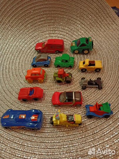 Машинки из киндер сюрпризов