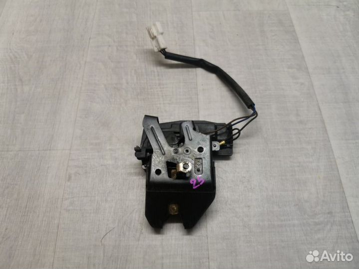 Замок багажника Chevrolet Epica V250 2.0 X20D1