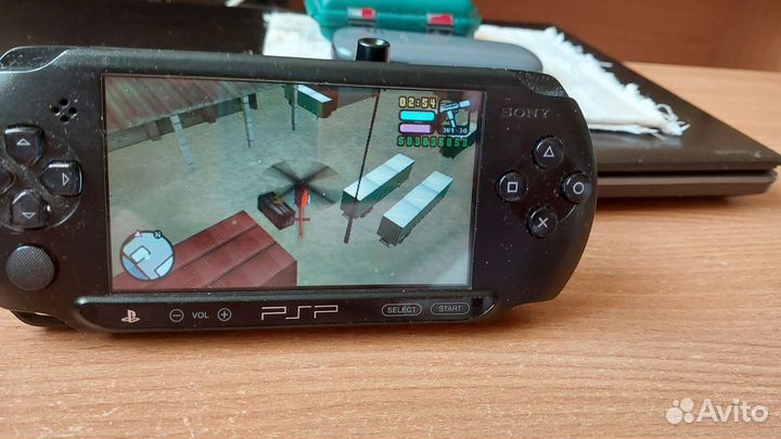 Sony PSP +,зарядка. В хорошем