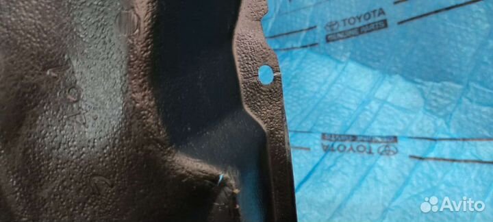 Подкрылок Camry 50 передний левый Оригинал бу №4