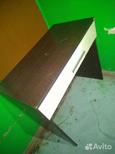 Письменный стол для школьника бу