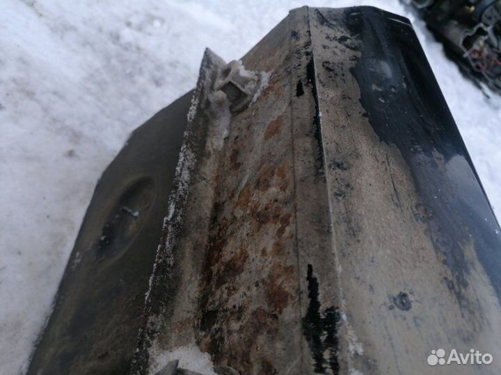 Стойка (порог) левая Mercedes Benz Е-Класс W211