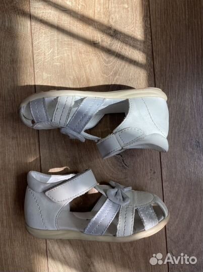 Босоножки для девочки