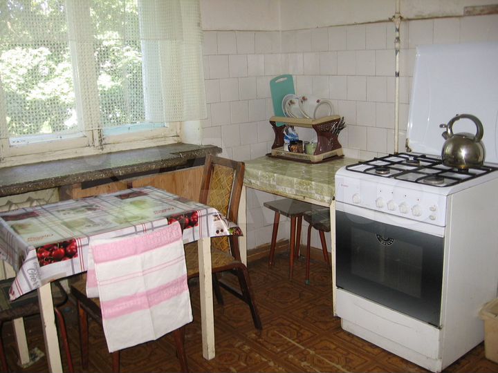 2-к. квартира, 55 м², 2/3 эт.