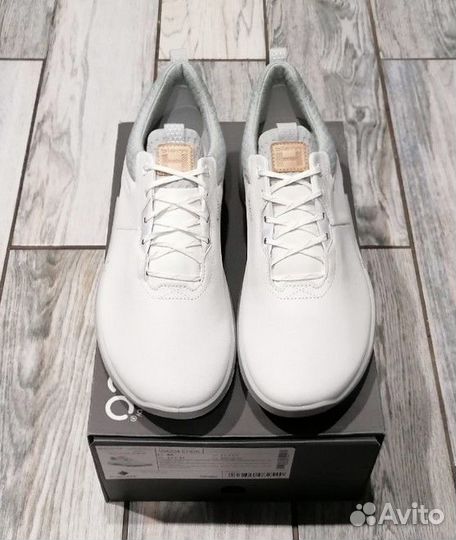 Кроссовки Ecco 45 р. Gore-Tex. Новые