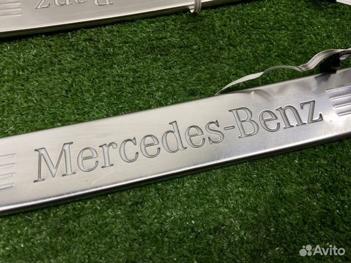 Накладка на порог салона Mercedes C-Class W205