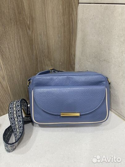 Сумка coccinelle кроссбоди оригинал