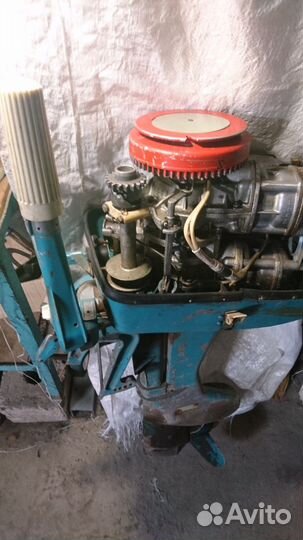 Подвесной мотор «Привет-22»,» Москва-30»