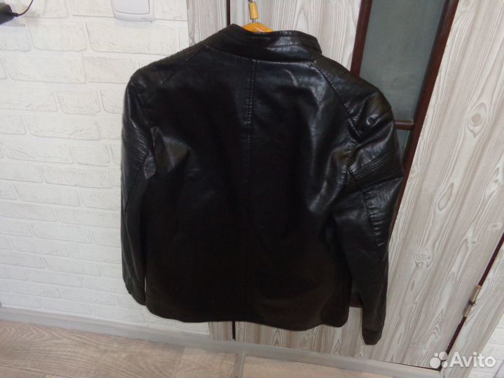 Курточка мужская