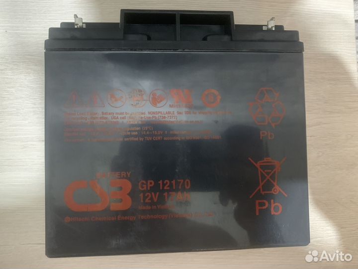 Аккумуляторная батарея 12В, 12 Ач