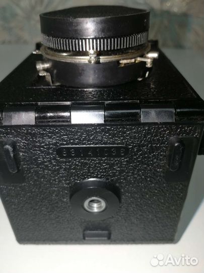 Пленочный зеркальный фотоаппарат